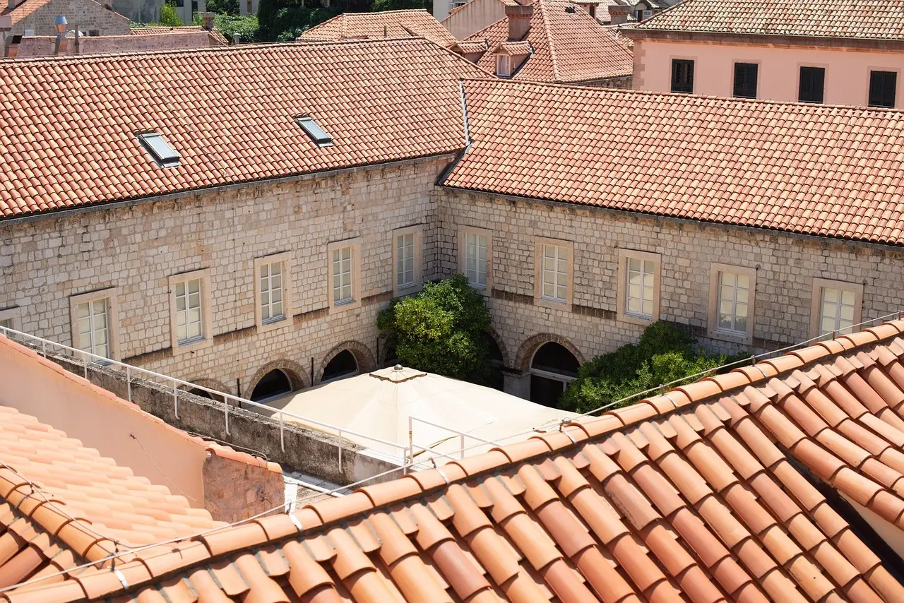 Hvordan er vejret i Dubrovnik i december måned?